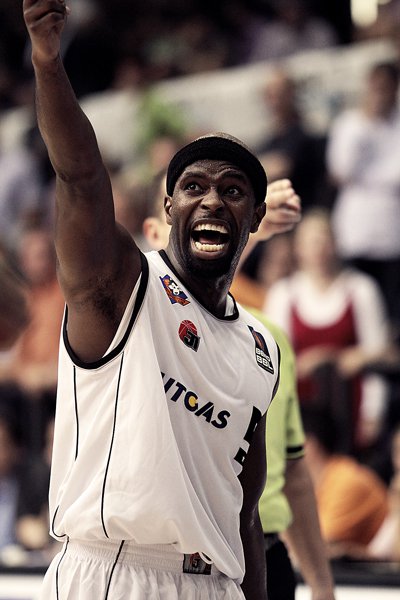 68385_164756106883186_7266557_n