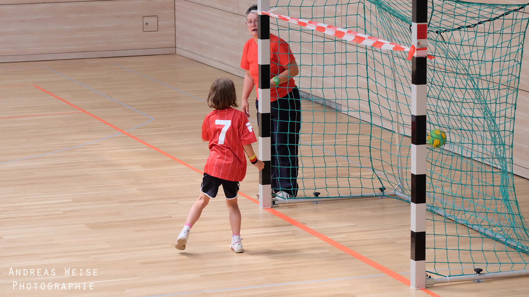 Das erste Tor in der neuen Halle