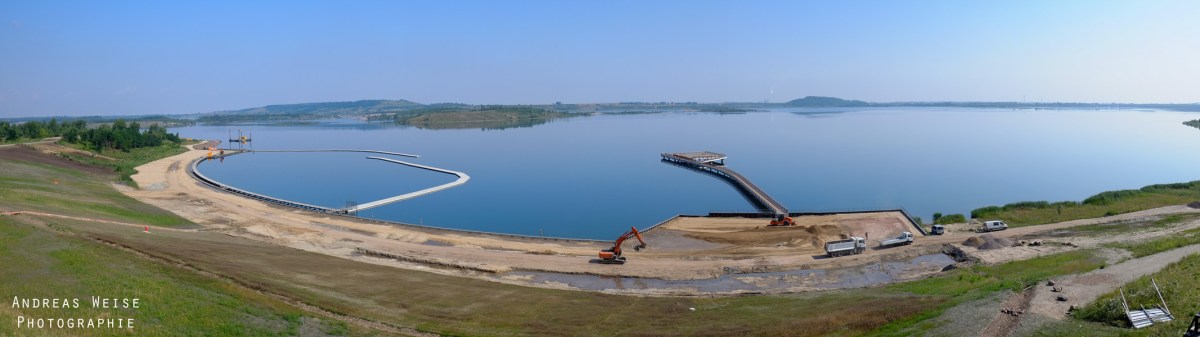 im Bau befindliche Marina bei Braunsbedra